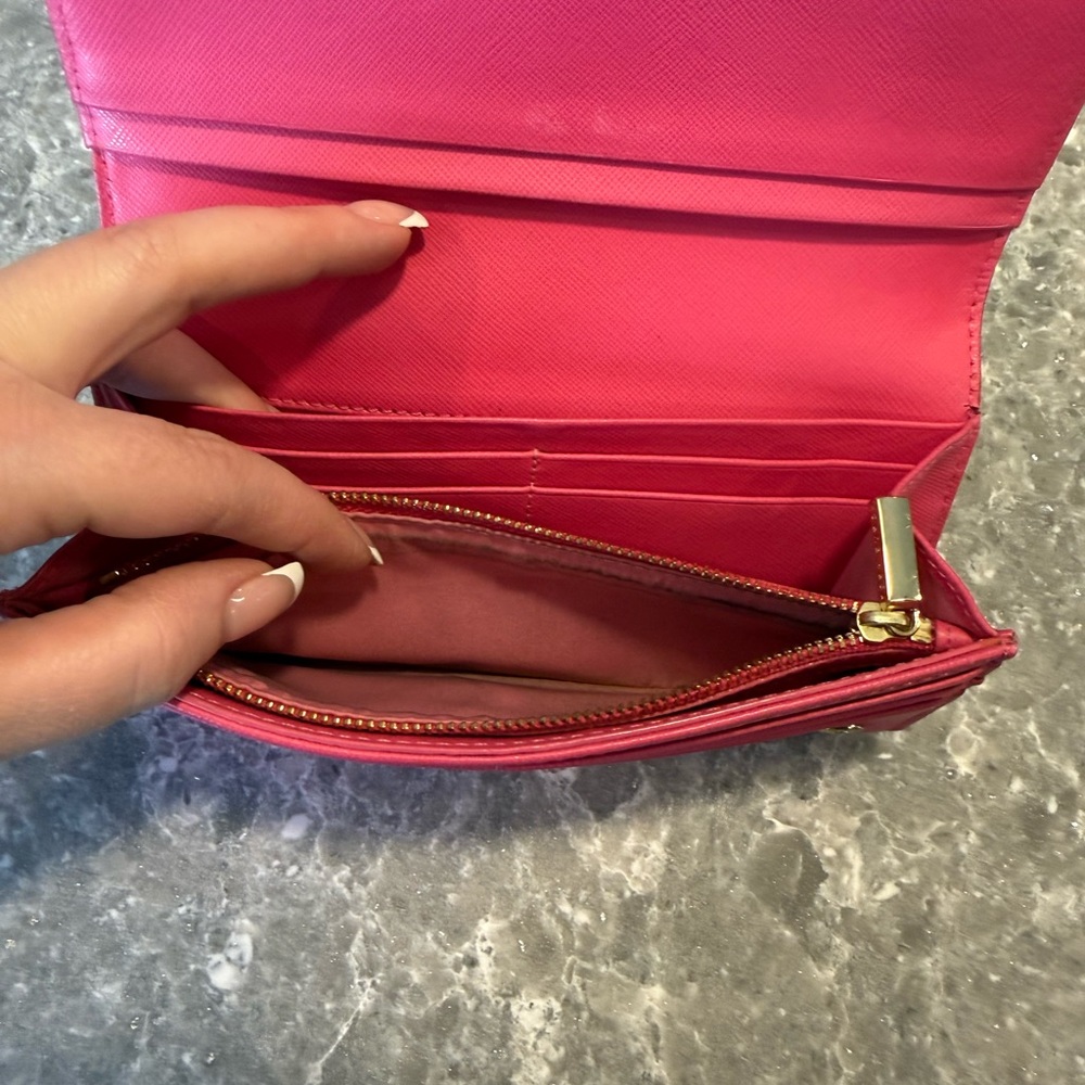 Tory Burch Fuchsia Wallet - Picture 4 of 8